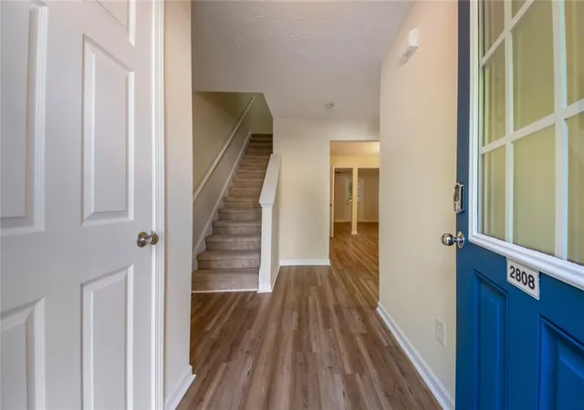 2nd image of 2808 Valley Green Dr, Gainesville, GA 30504 | MLS# 7803325