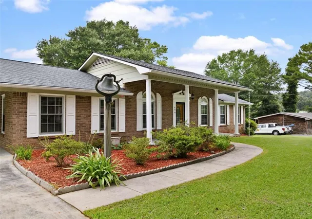 Photo 1 of Sale Pending at 576 Reeceburg Rd Se, Silver Creek, GA 30173 | MLS# 7813752 | Listing updated on 2026-09-13