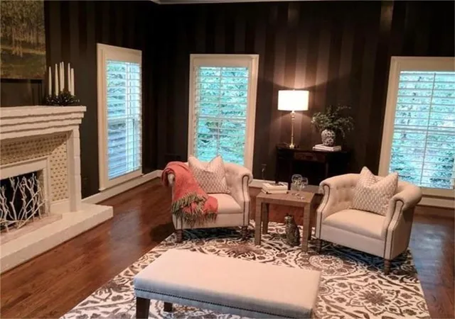 2nd image of 335 Green Glen Wy, Sandy Springs, GA 30327 | MLS# 7780444