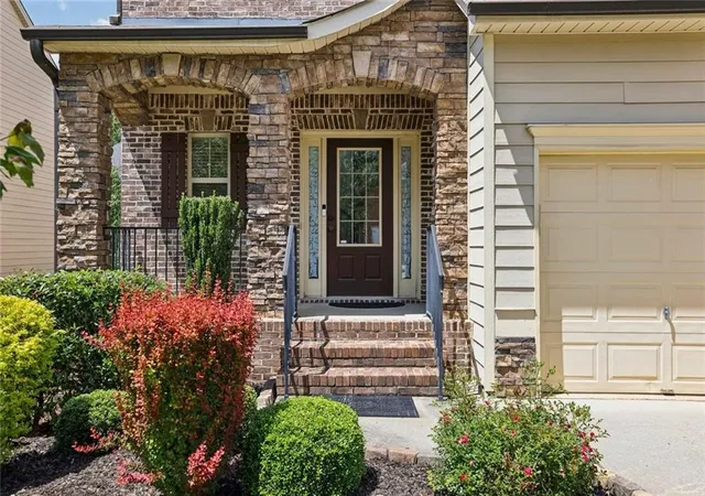 Photo 3 of Single family home for sale at 3095 Whitfield Ave, Cumming, GA 30040 | MLS# 7815138 | Listing updated on 2026-09-19
