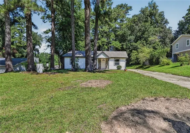 3rd image of 773 Whitehall Dr, Lawrenceville, GA 30043 | MLS# 7822495