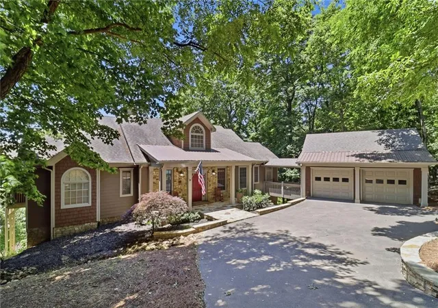 Photo 2 of Single family home for sale at 1837 Ridgeview Dr, Jasper, GA 30143 | MLS# 7774624 | Listing updated on 2026-07-16
