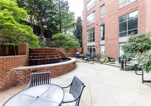 Homes for sale in Atlanta, GA | 2626 Peachtree Road, Atlanta, GA 30305 | Houzeo