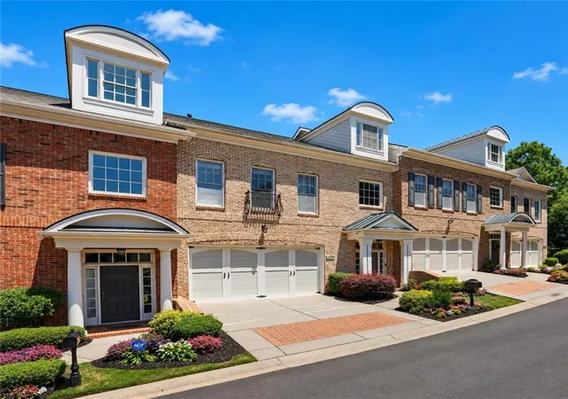 2nd image of 6118 Narcissa Pl, Johns Creek, GA 30097 | MLS# 7789153