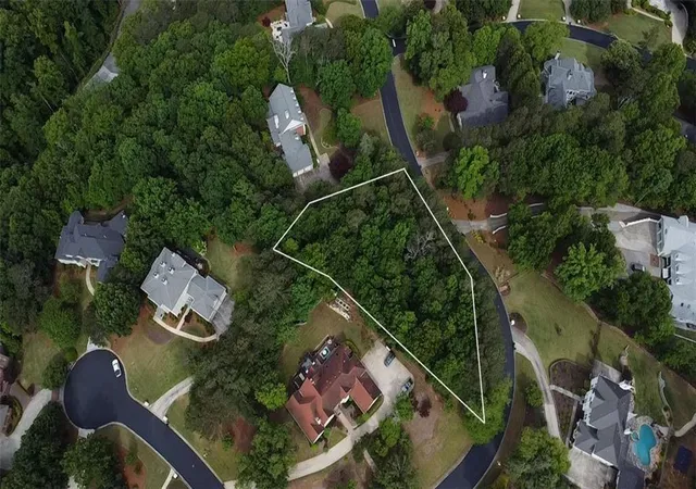 Photo 4 of Land for sale at 0 Mansions Pkwy, Berkeley Lake, GA 30096 | MLS# 7763689 | Listing updated on 2026-10-07