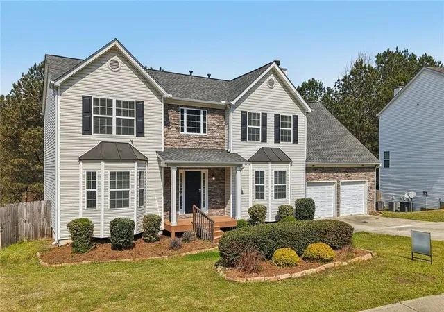 Photo 3 of Single family home for sale at 5472 Skylar Crk Ln Ne, Buford, GA 30518 | MLS# 7744472 | Listing updated on 2026-09-17