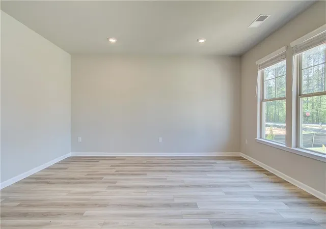 Photo 3 of Single family home for sale at 140 Haverling Pass, Hampton, GA 30228 | MLS# 7792956 | Listing updated on 2026-09-03