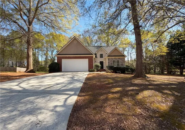 Photo 4 of Single family home for sale at 95 Woods Way, Jefferson, GA 30549 | MLS# 7743305 | Listing updated on 2026-09-10