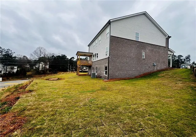 4th image of 477 Collier Mills Rd, Lawrenceville, GA 30045 | MLS# 7733413