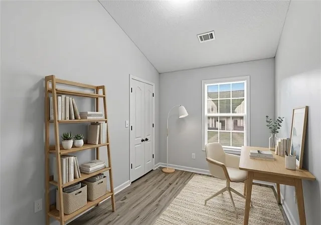 5th image of 8642 Thomas Ln, Riverdale, GA 30274 | MLS# 7785241