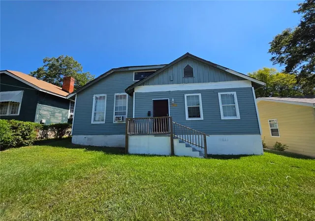 Photo 1 of Sale Pending at 3823 Lake St, Macon, GA 31204 | MLS# 7835840 | Listing updated on 2026-10-30