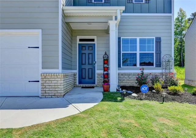 3rd image of 147 Storm Ln, Hoschton, GA 30548 | MLS# 7798248