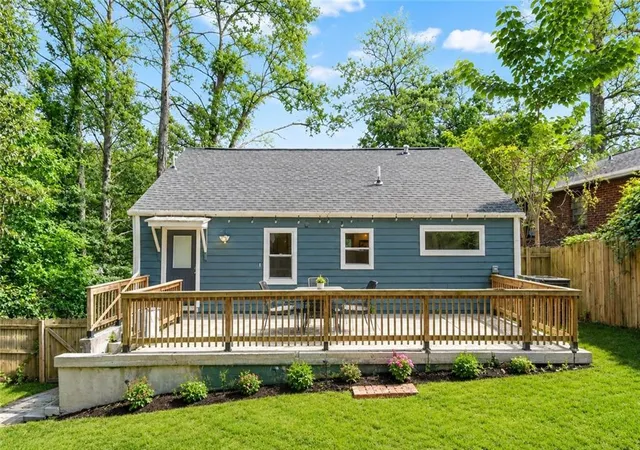 Photo 21 of Single family home for sale at 90 Whitaker Cir Nw, Atlanta, GA 30314 | MLS# 7799987 | Listing updated on 2026-08-19