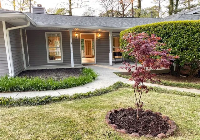 3rd image of 226 Pine Forest Dr, Lawrenceville, GA 30046 | MLS# 7789781