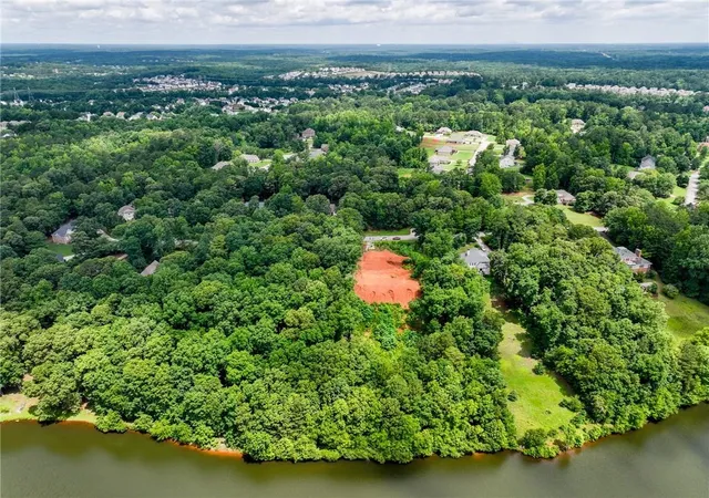 5th image of 12396 Edgewater Dr, Hampton, GA 30228 | MLS# 7795187