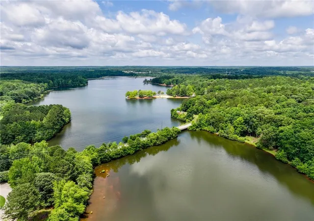 9th image of 12396 Edgewater Dr, Hampton, GA 30228 | MLS# 7795187