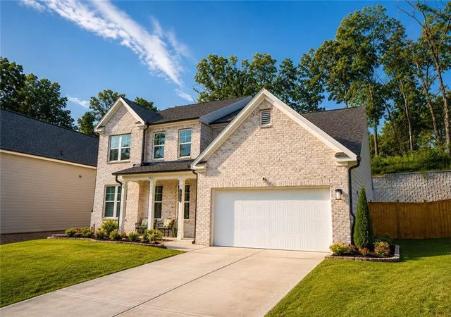 Photo 3 of Single family home for sale at 1871 Jordan Brk Dr E, Lawrenceville, GA 30043 | MLS# 7814361 | Listing updated on 2026-09-19