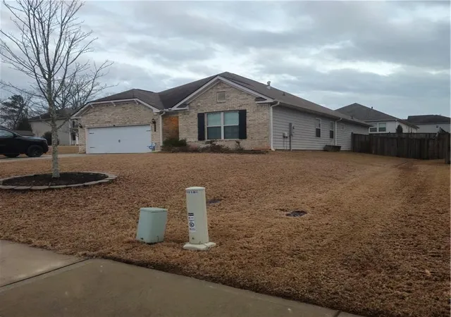 Photo 2 of Sale Pending at 301 Buckpasser Ct, Acworth, GA 30102 | MLS# 7713279 | Listing updated on 2026-08-25
