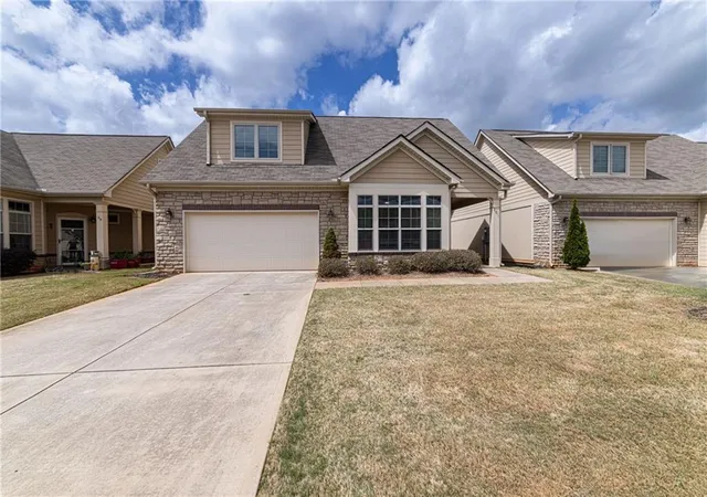 2nd image of 101 Saxton Ln, Mcdonough, GA 30253 | MLS# 7747550