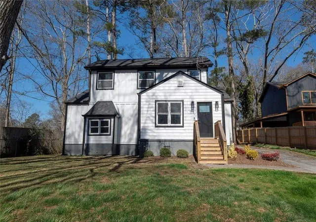 Photo 1 of Single family home for sale at 1751 S Olympian Way Sw, Atlanta, GA 30310 | MLS# 7725970 | Listing updated on 2026-08-25