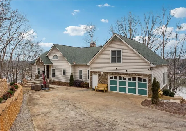 Photo 1 of Single family home for sale at 2600 Ramsey Rd, Gainesville, GA 30501 | MLS# 7755016 | Listing updated on 2026-09-08