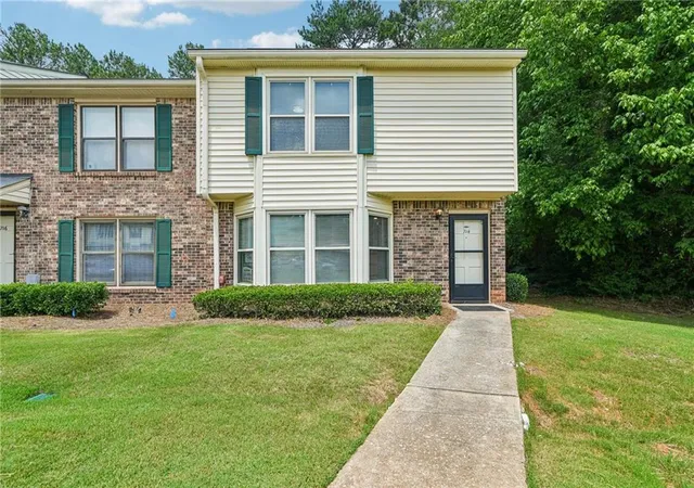 1st image of 714 Longleaf Dr, Lawrenceville, GA 30046 | MLS# 7808383