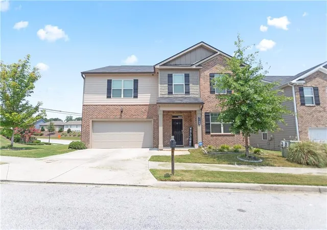 1st image of 7184 Bedrock Cir, Lithonia, GA 30038 | MLS# 7813907