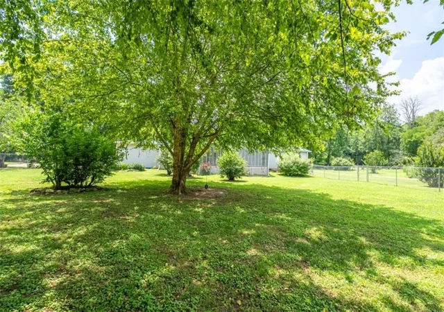 2nd image of 1054 Booze Mountain Rd, Lindale, GA 30147 | MLS# 7800145