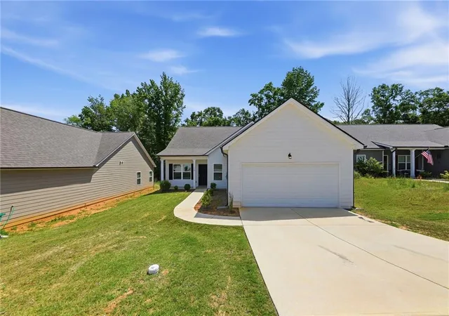 Homes for sale in Jackson, GA | 119 Culver St, Jackson, GA 30233 | MLS# 7769666