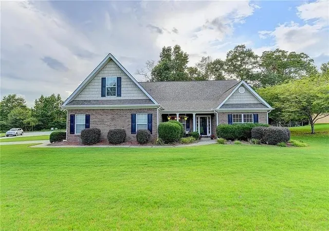Photo 1 of Single family home for sale at 1701 Littlebrook Ct, Loganville, GA 30052 | MLS# 7860617 | Listing updated on 2026-10-29