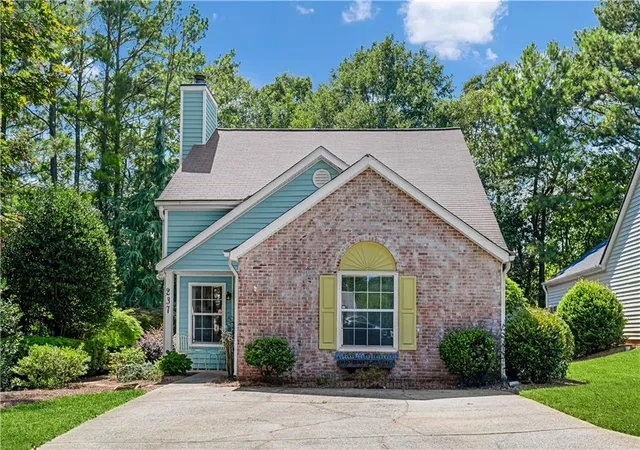 Photo 1 of Single family home for sale at 237 Dennis Dr, Alpharetta, GA 30009 | MLS# 7806609 | Listing updated on 2026-09-10