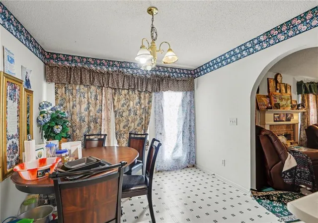 Photo 3 of Sale Pending at 5494 Sweetsprings Dr Sw, Powder Springs, GA 30127 | MLS# 7821564 | Listing updated on 2026-09-08