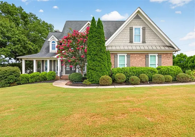 1st image of 5704 Avalon Commons Wy, Clermont, GA 30527 | MLS# 7807450