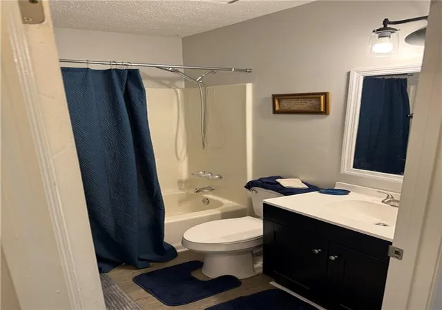 Photo 4 of Sale Pending at 4262 Catalpa Park, Ellenwood, GA 30294 | MLS# 7778933 | Listing updated on 2026-09-04