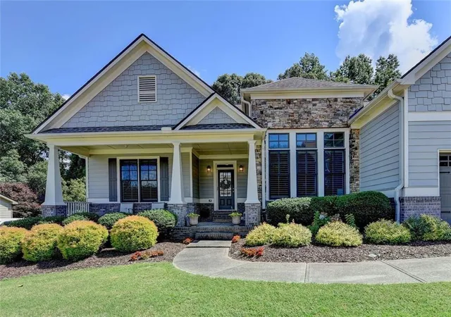 2nd image of 2824 Pleasant Oak Dr, Buford, GA 30519 | MLS# 7800811