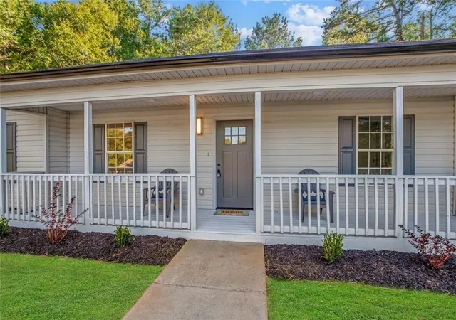 Photo 2 of Sale Pending at 112 Will Clark Rd, Jefferson, GA 30549 | MLS# 7816486 | Listing updated on 2026-10-07