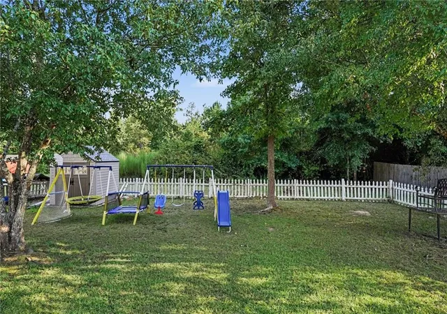 5th image of 256 Galway Ln, Hampton, GA 30228 | MLS# 7818061