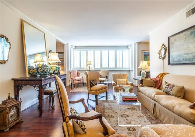 1st image of 2734 Peachtree Rd Nw #A404, Atlanta, GA 30305 | MLS# 7721996