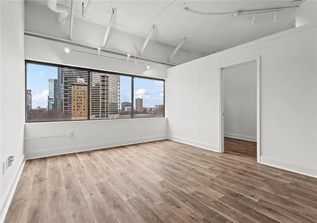 2nd image of 120 Ralph Mcgill Blvd Ne #703, Atlanta, GA 30308 | MLS# 7726126