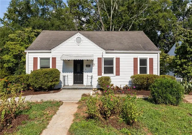 1st image of 2510 Jewel St, Atlanta, GA 30344 | MLS# 7818760