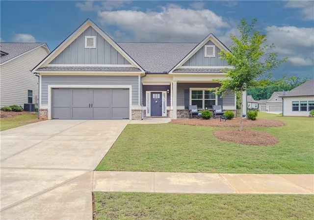 1st image of 945 High Shoal Dr, Monroe, GA 30655 | MLS# 7786402