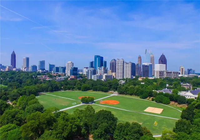 2nd image of 1421 Peachtree St Ne, Atlanta, GA 30309