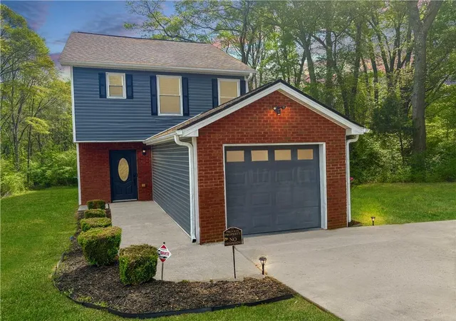 1st image of 1640 Riverchase Cir Ne, Conyers, GA 30013 | MLS# 7805801