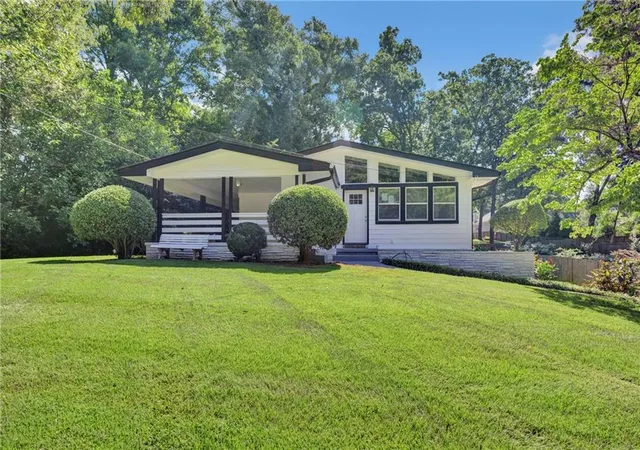 4th image of 1914 Normal St, Decatur, GA 30032 | MLS# 7807551