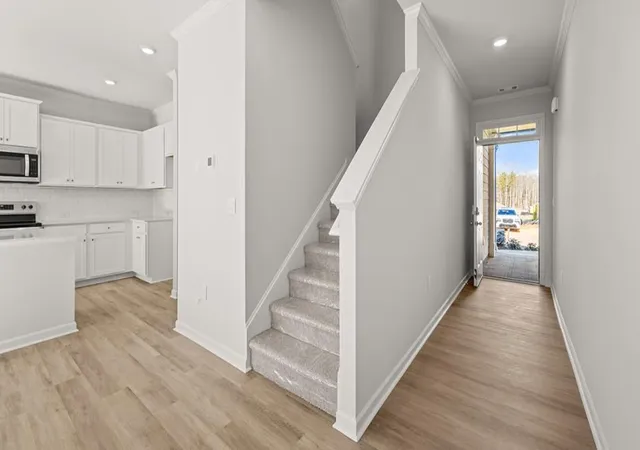 3rd image of 3027 Ryker Rd, Gainesville, GA 30507 | MLS# 7775426