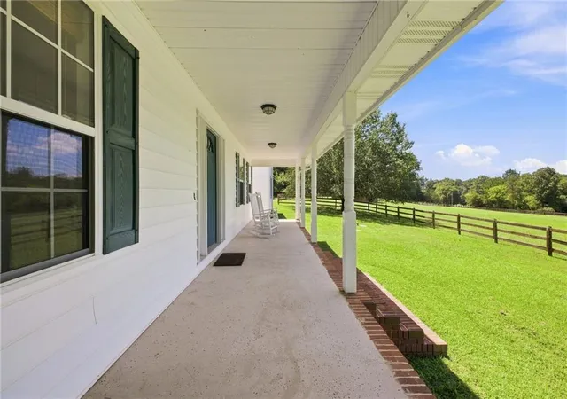 Photo 3 of Single family home for sale at 83 Bryant Rd Sw, Rome, GA 30161 | MLS# 7829903 | Listing updated on 2026-09-01