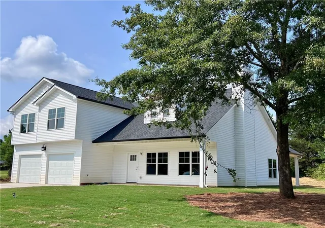 2nd image of 936 Anna Marie Ln, Monroe, GA 30655 | MLS# 7792571