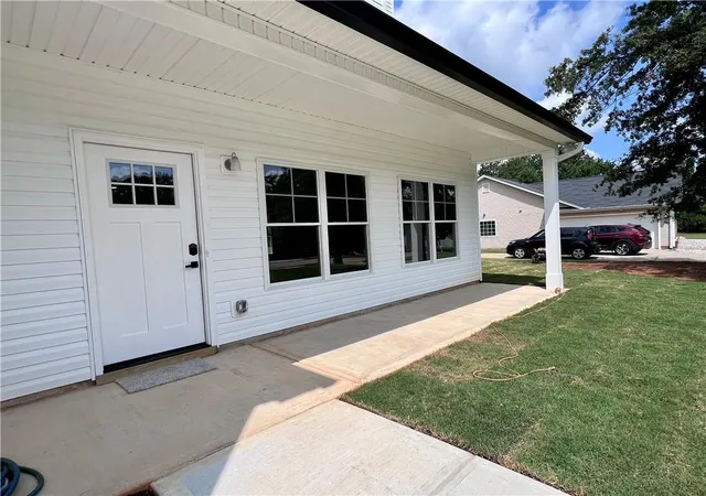 4th image of 936 Anna Marie Ln, Monroe, GA 30655 | MLS# 7792571