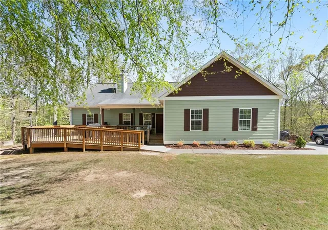 Photo 1 of Single family home for sale at 334 Old White Oak Trl, Dawsonville, GA 30534 | MLS# 7760751 | Listing updated on 2026-07-30