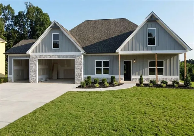 1st image of 213 Randolph Farms Dr, Dallas, GA 30132 | MLS# 7797200